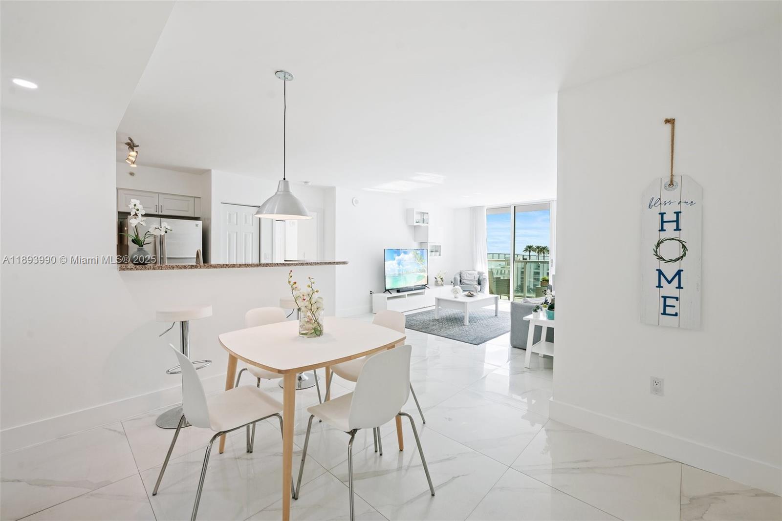 1155 Brickell Bay Dr #903, Miami FL 33131