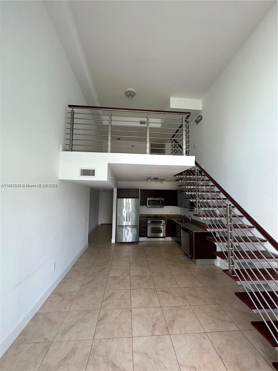 41 SE 5th St #1612, Miami FL 33131