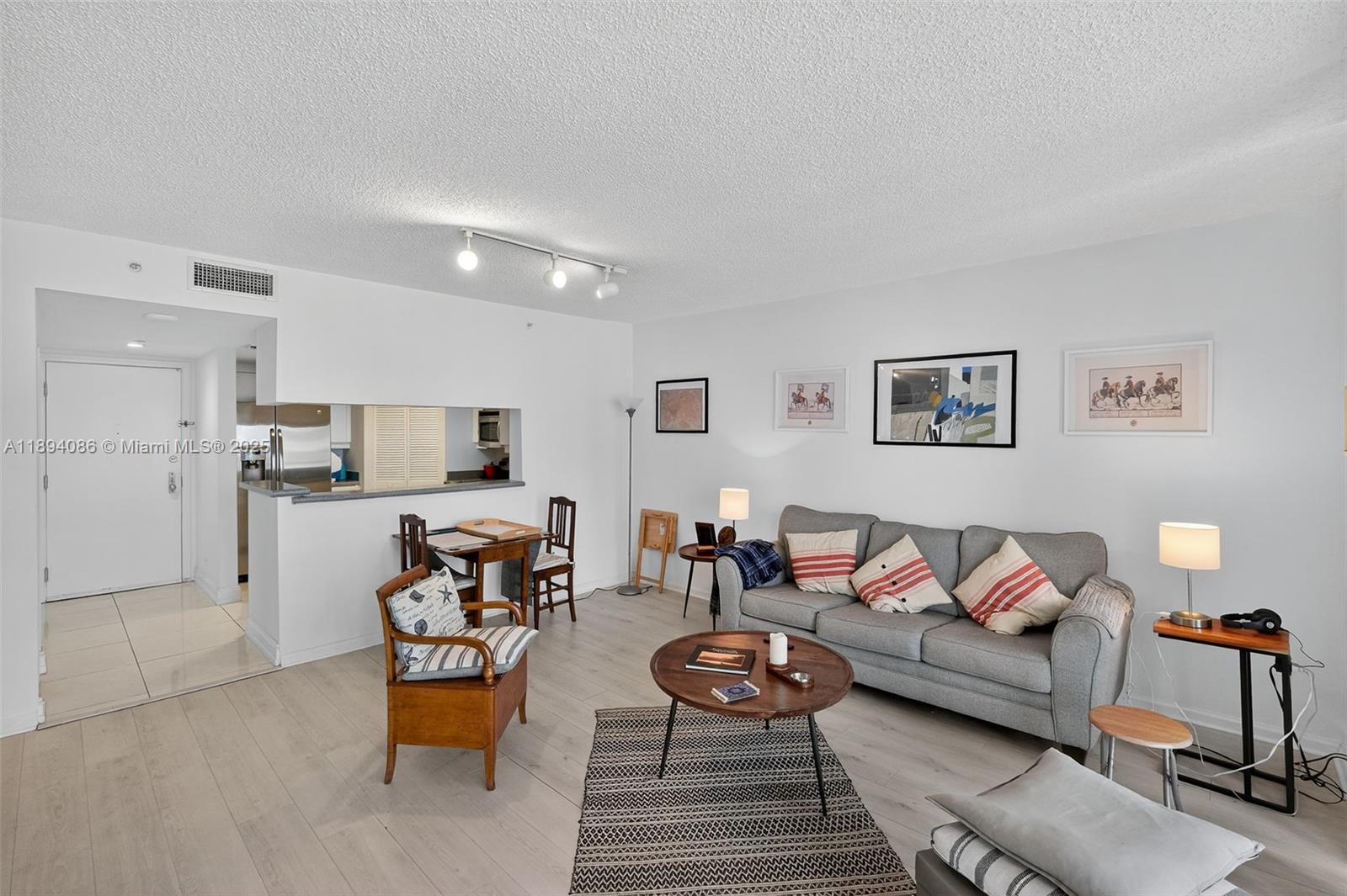 701 Brickell Key Blvd #1108, Miami FL 33131