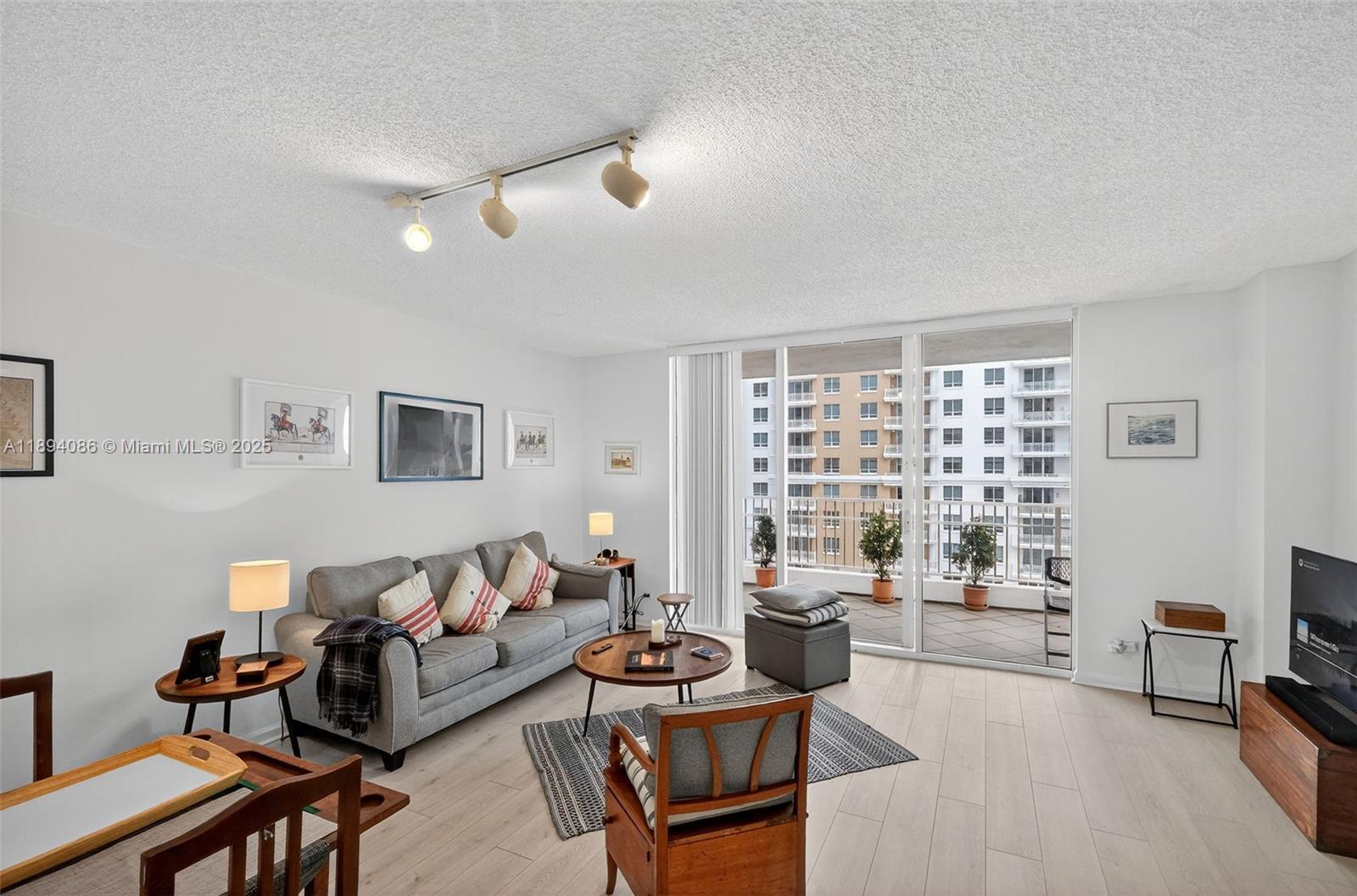 701 Brickell Key Blvd #1108, Miami FL 33131
