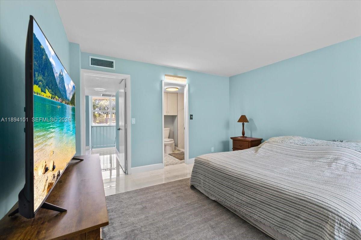 9450 Live Oak Pl #109, Davie FL 33324