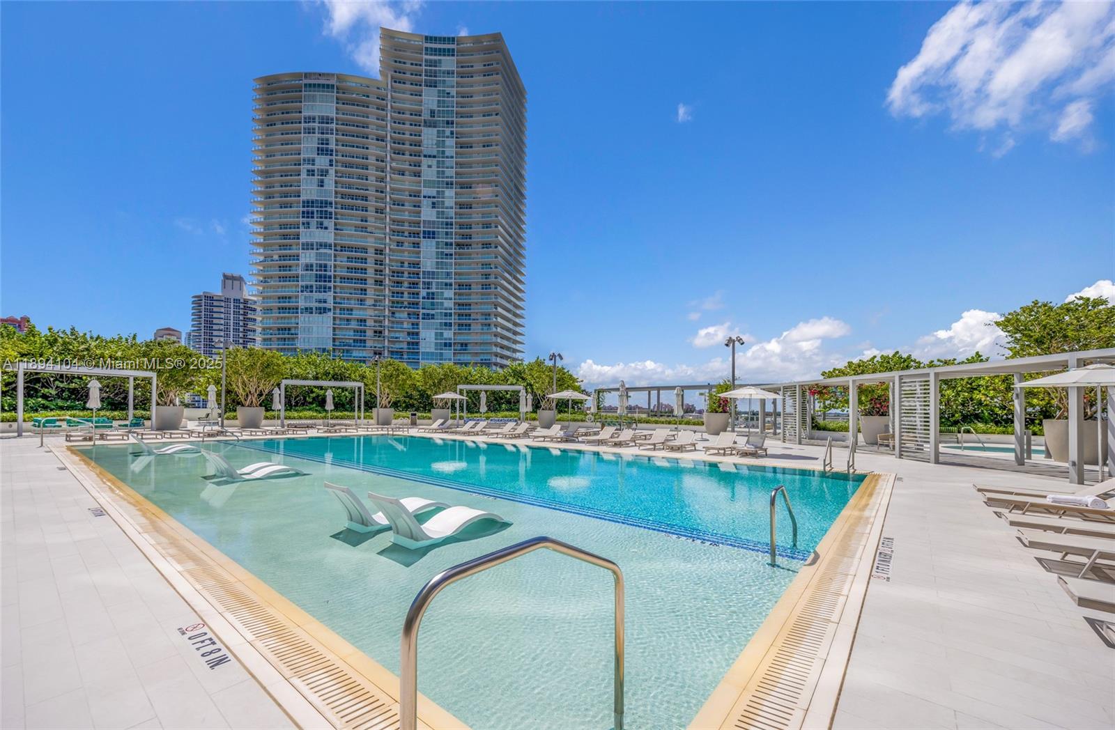 500 Alton Rd #2404, Miami Beach FL 33139