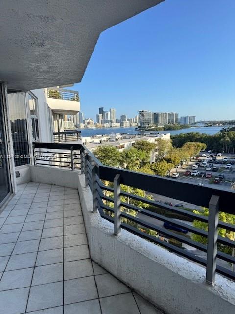 3400 NE 192nd St #802, Aventura FL 33180