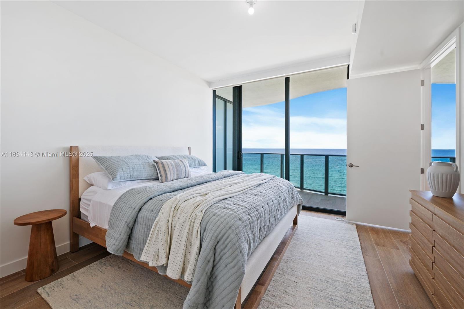 900 N Ocean Blvd #1005, Pompano Beach FL 33062