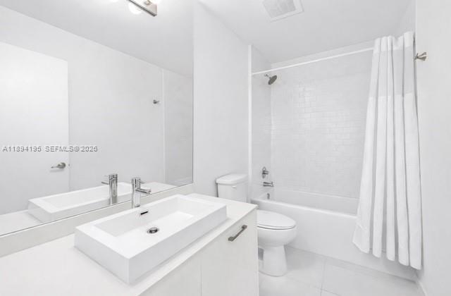 151 SE 1st St #3109, Miami FL 33131