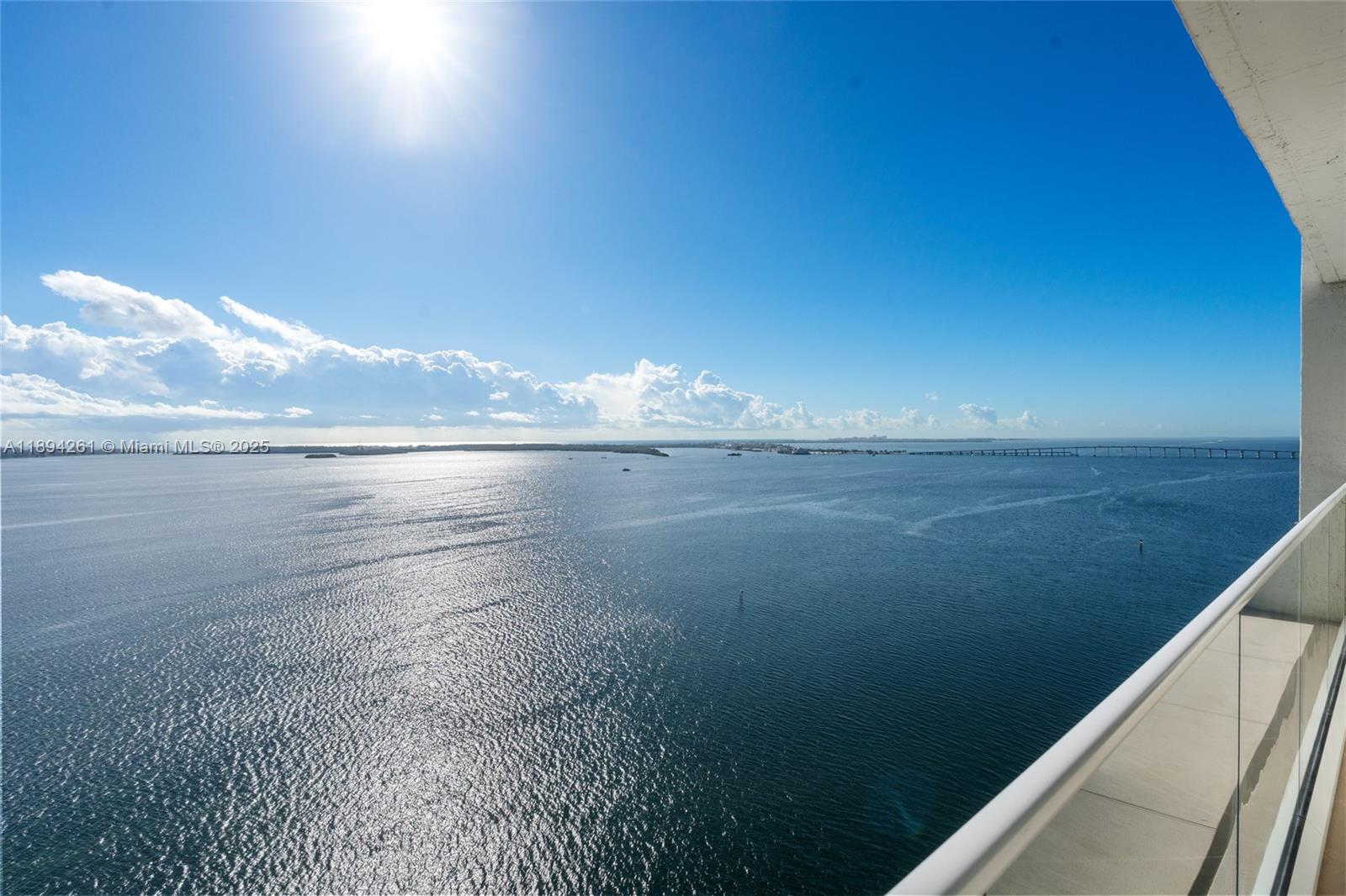 800 Claughton Island Dr #2203, Miami FL 33131