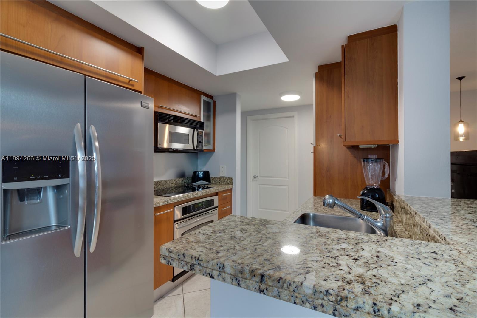 110 Washington Ave #2318, Miami Beach FL 33139