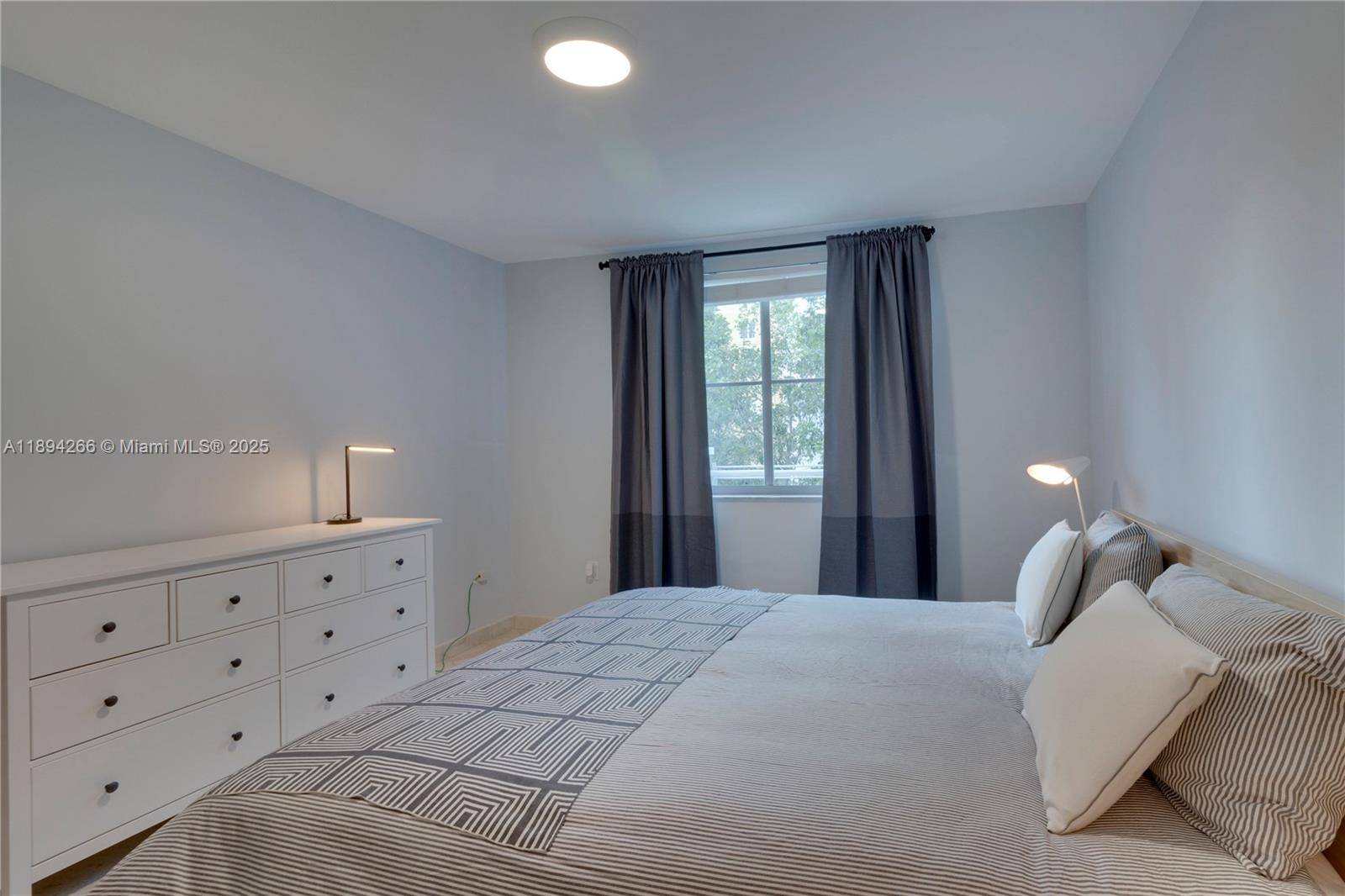110 Washington Ave #2318, Miami Beach FL 33139
