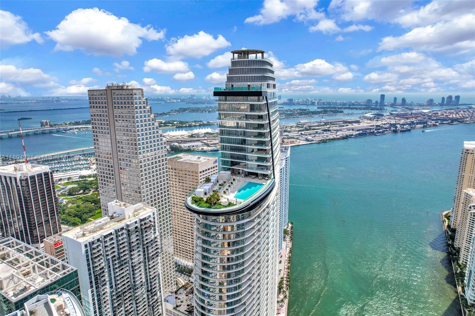 300 Biscayne Blvd Way #501, Miami FL 33131