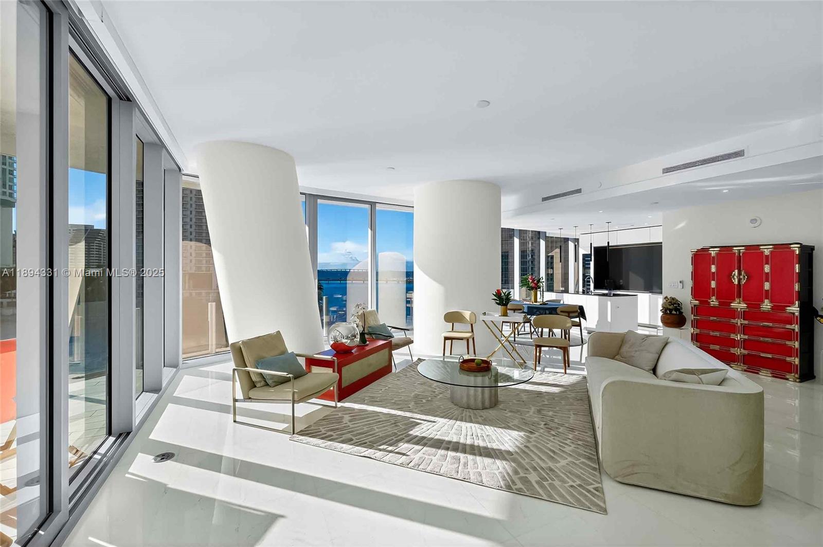 300 Biscayne Blvd Way #501, Miami FL 33131