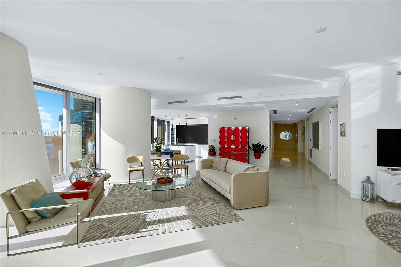 300 Biscayne Blvd Way #501, Miami FL 33131