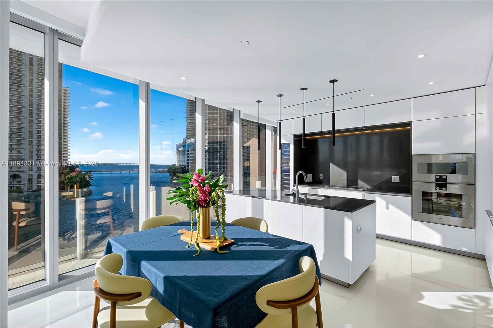 300 Biscayne Blvd Way #501, Miami FL 33131