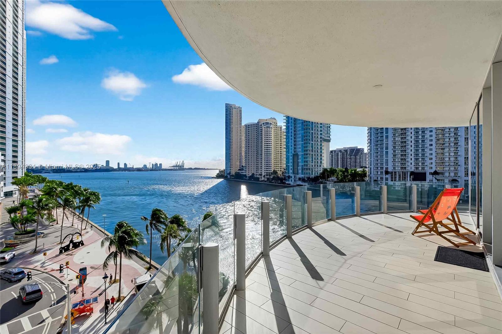 300 Biscayne Blvd Way #501, Miami FL 33131