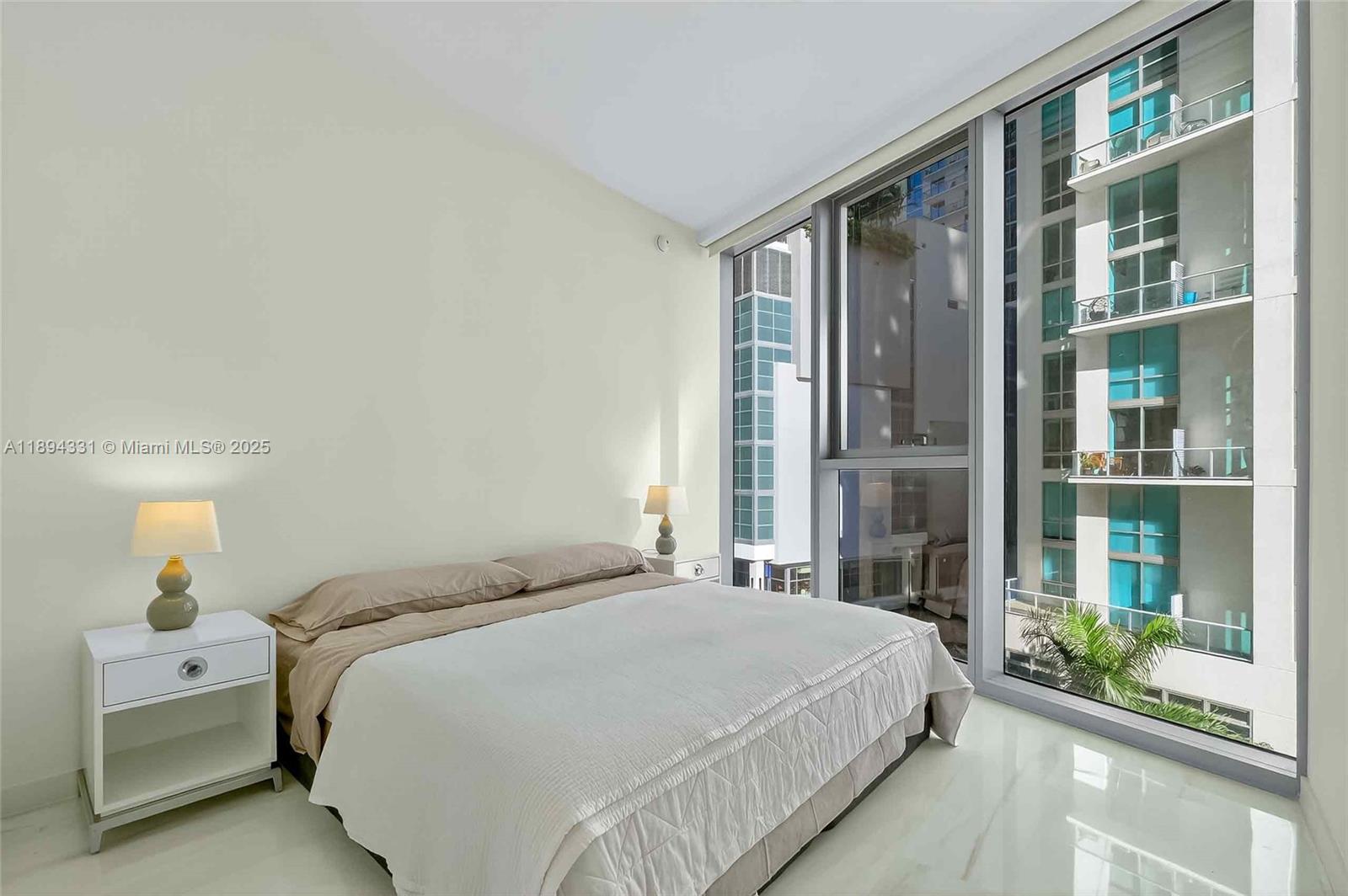 300 Biscayne Blvd Way #501, Miami FL 33131