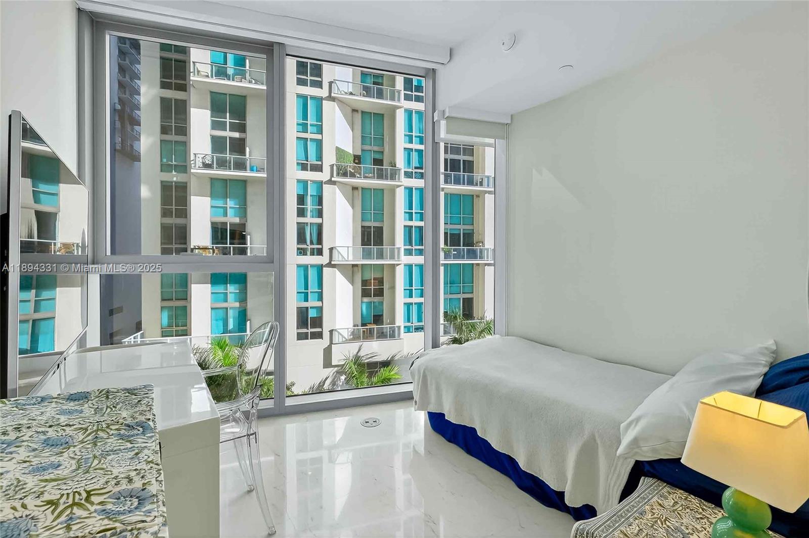 300 Biscayne Blvd Way #501, Miami FL 33131