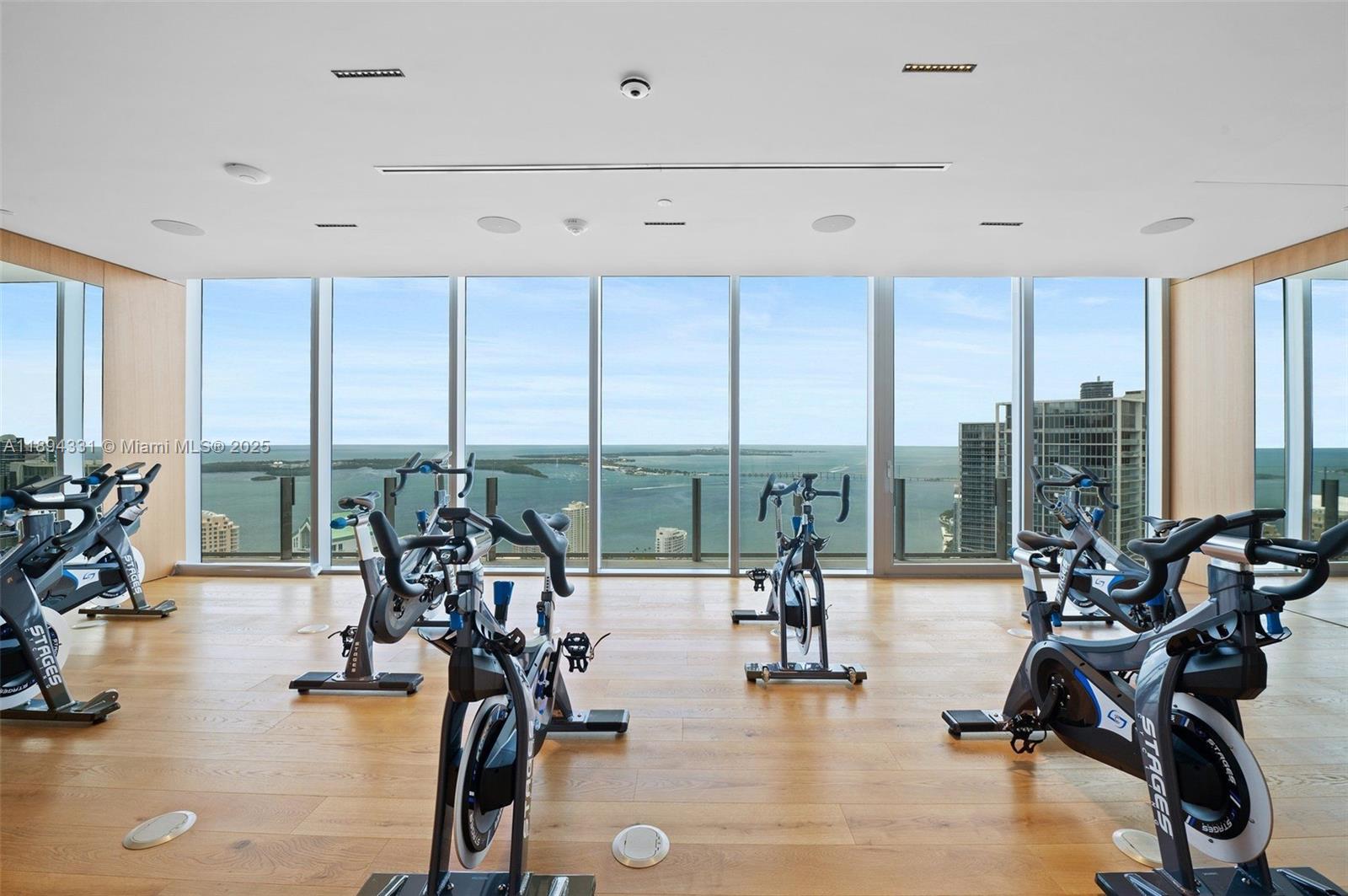 300 Biscayne Blvd Way #501, Miami FL 33131