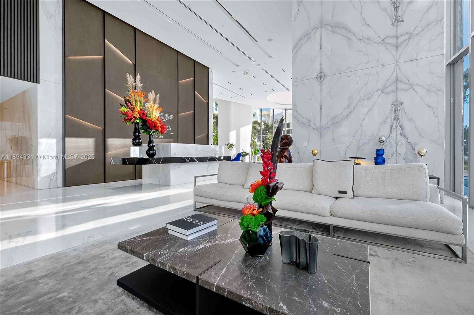 300 Biscayne Blvd Way #501, Miami FL 33131