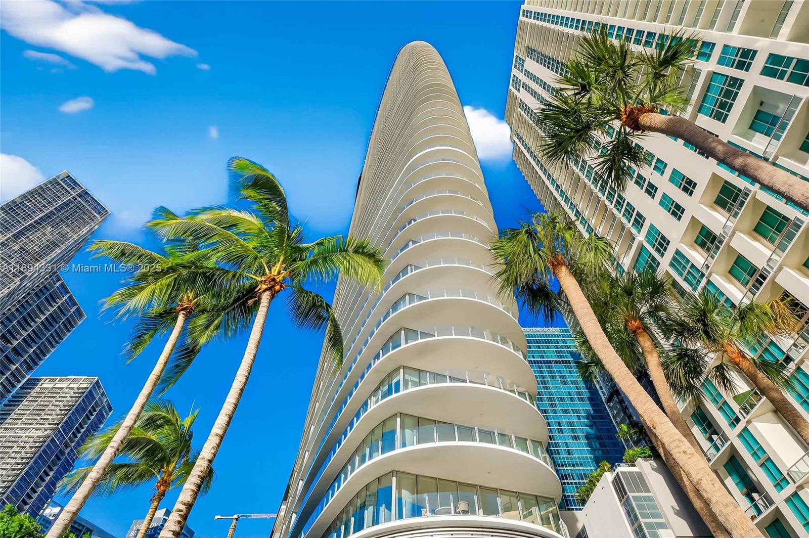 300 Biscayne Blvd Way #501, Miami FL 33131