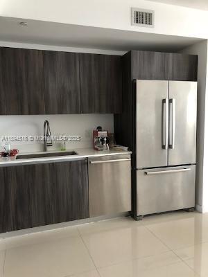 488 NE 18th St #5002, Miami FL 33132