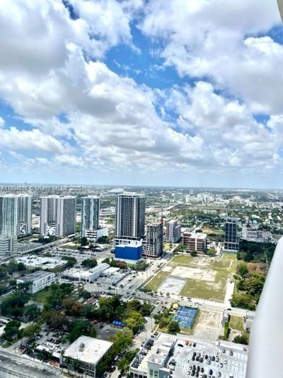 488 NE 18th St #5002, Miami FL 33132