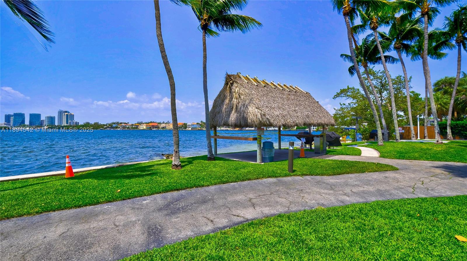 2 Grove Isle Dr #B1210, Miami FL 33133