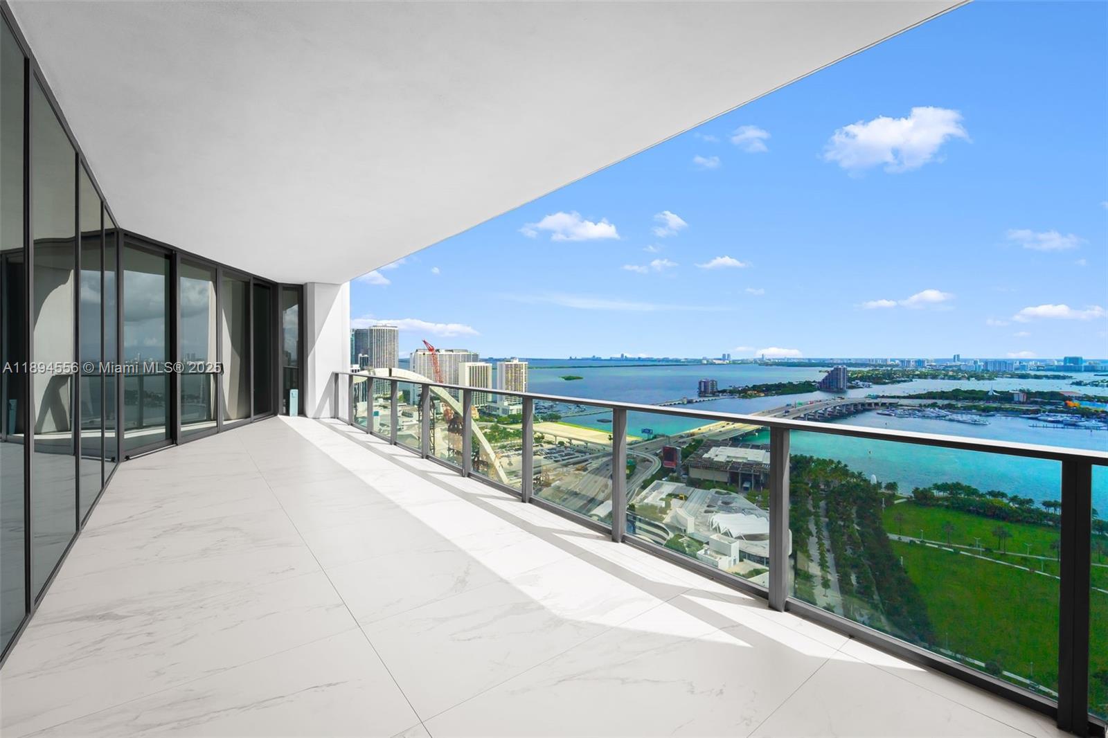 1000 Biscayne Blvd #3301, Miami FL 33132
