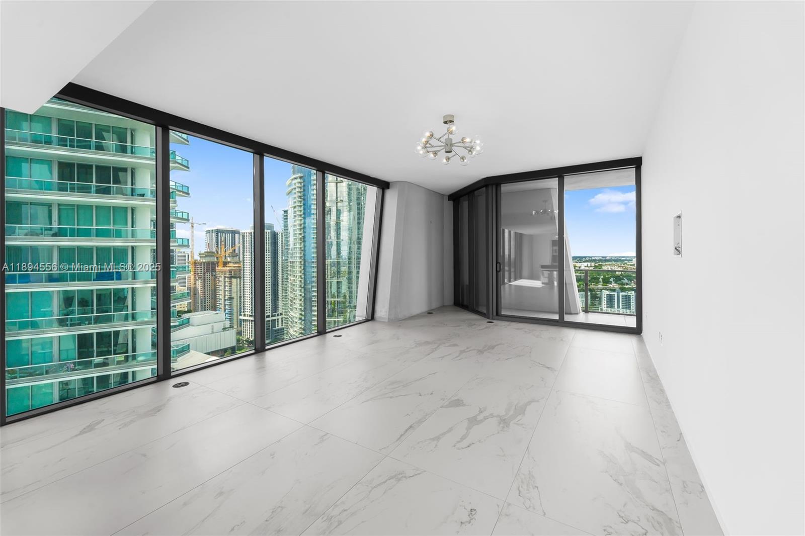 1000 Biscayne Blvd #3301, Miami FL 33132