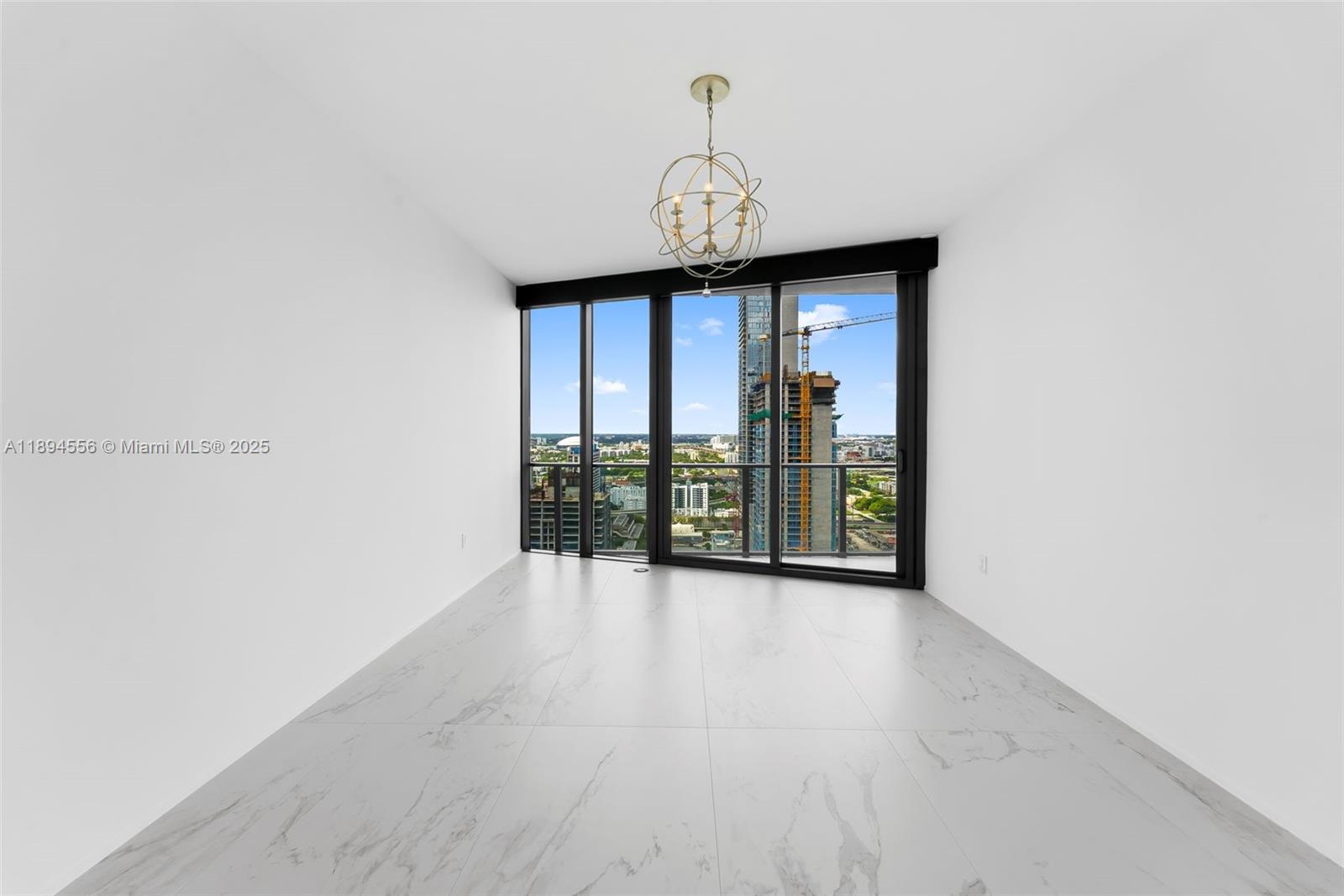 1000 Biscayne Blvd #3301, Miami FL 33132