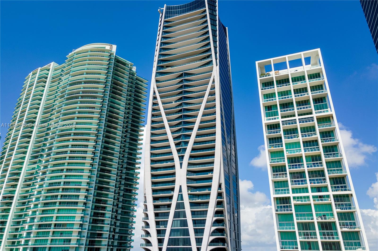 1000 Biscayne Blvd #3301, Miami FL 33132