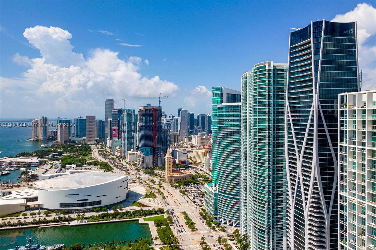 1000 Biscayne Blvd #3301, Miami FL 33132