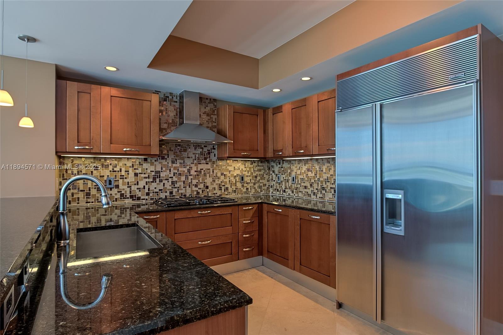 3535 S OCEAN DR #2102, Hollywood FL 33019