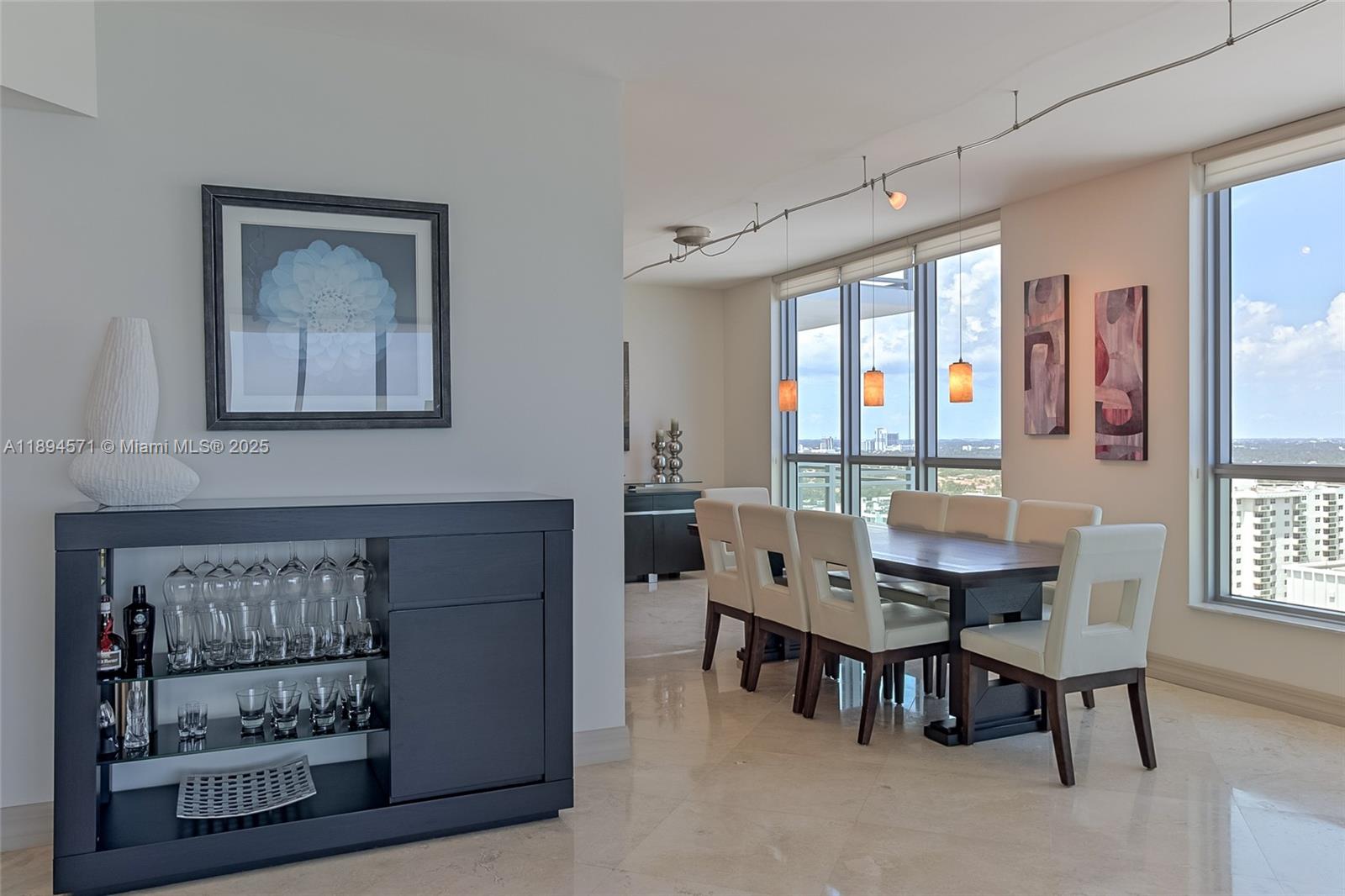 3535 S OCEAN DR #2102, Hollywood FL 33019