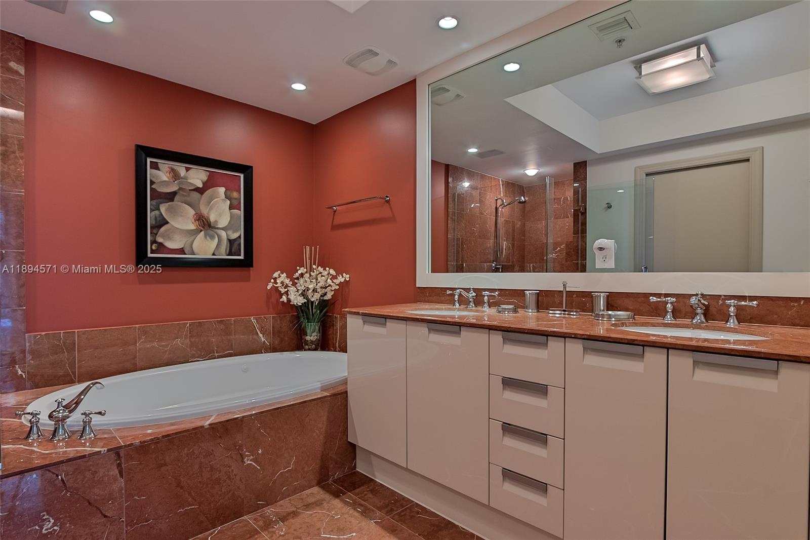 3535 S OCEAN DR #2102, Hollywood FL 33019