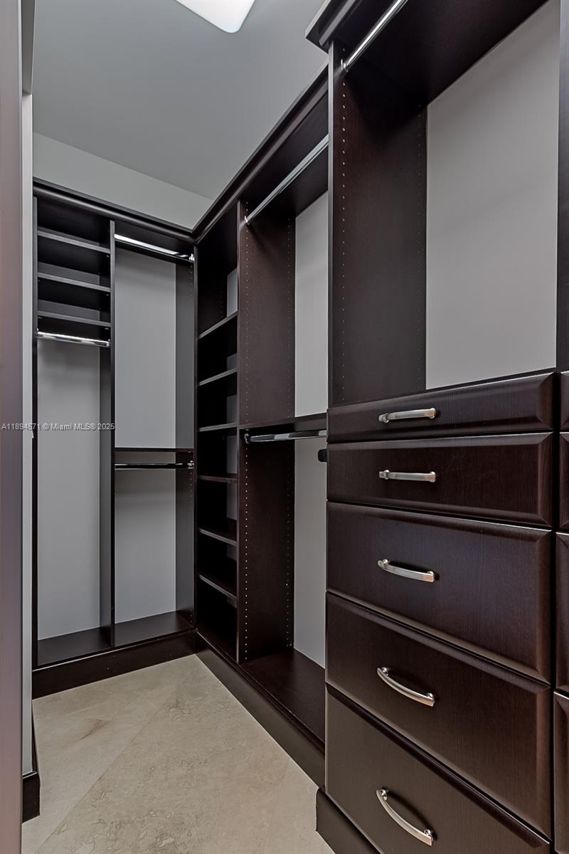 3535 S OCEAN DR #2102, Hollywood FL 33019