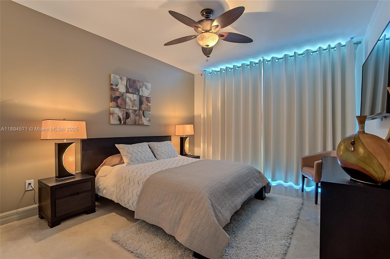3535 S OCEAN DR #2102, Hollywood FL 33019