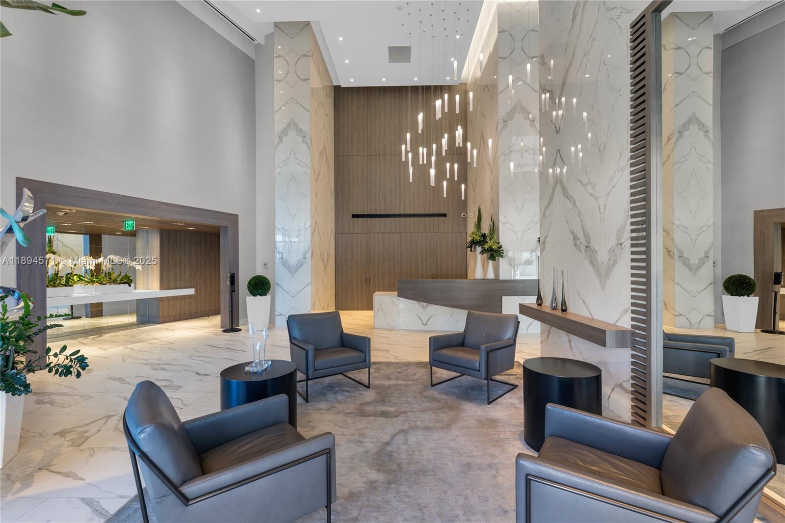 3535 S OCEAN DR #2102, Hollywood FL 33019