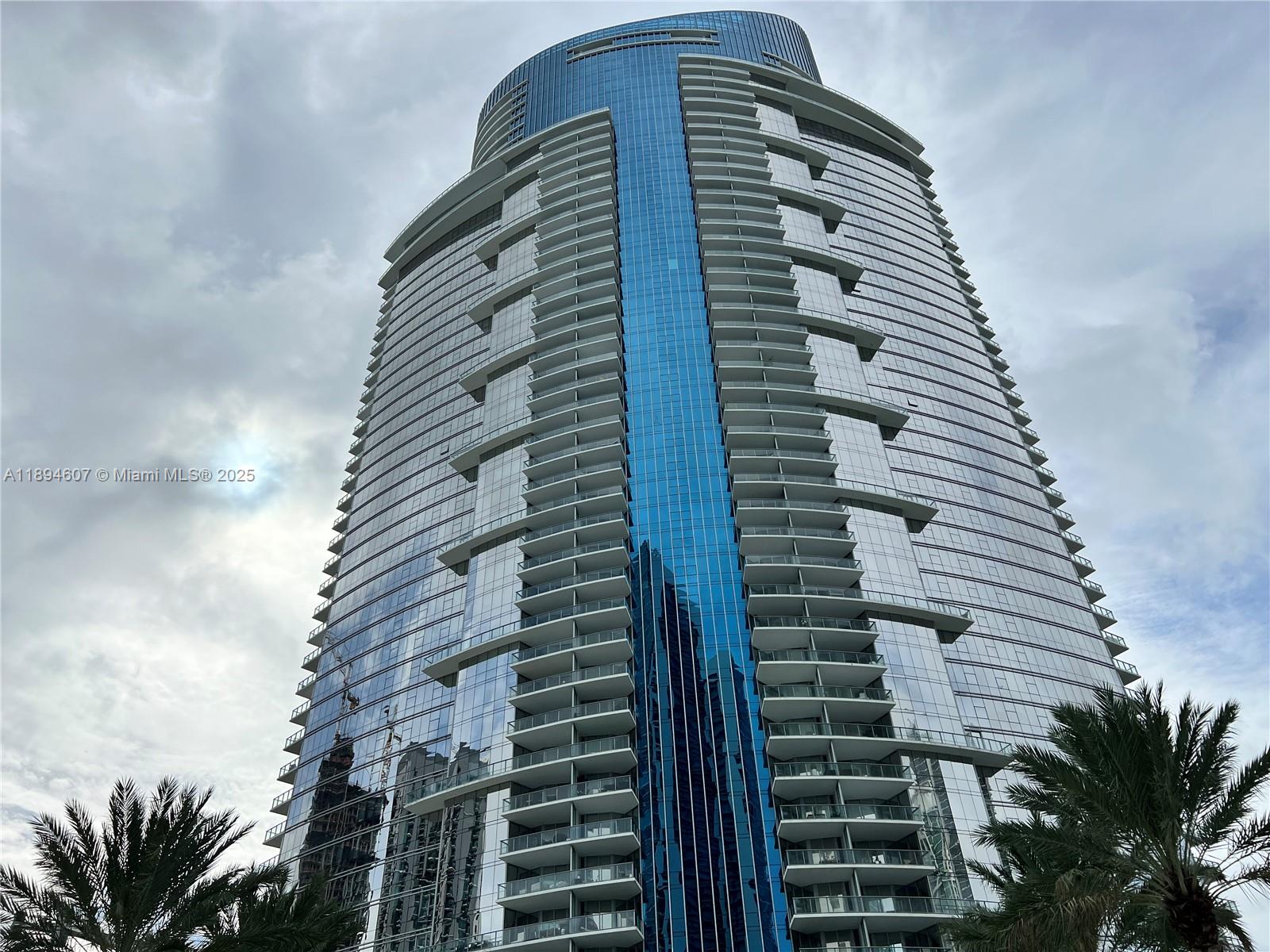 851 NE 1st Ave #4101, Miami FL 33132