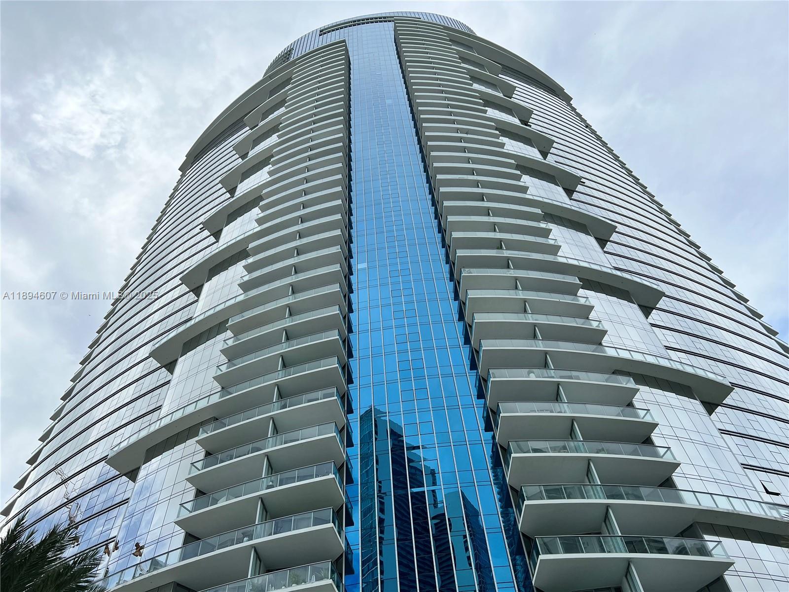 851 NE 1st Ave #4101, Miami FL 33132