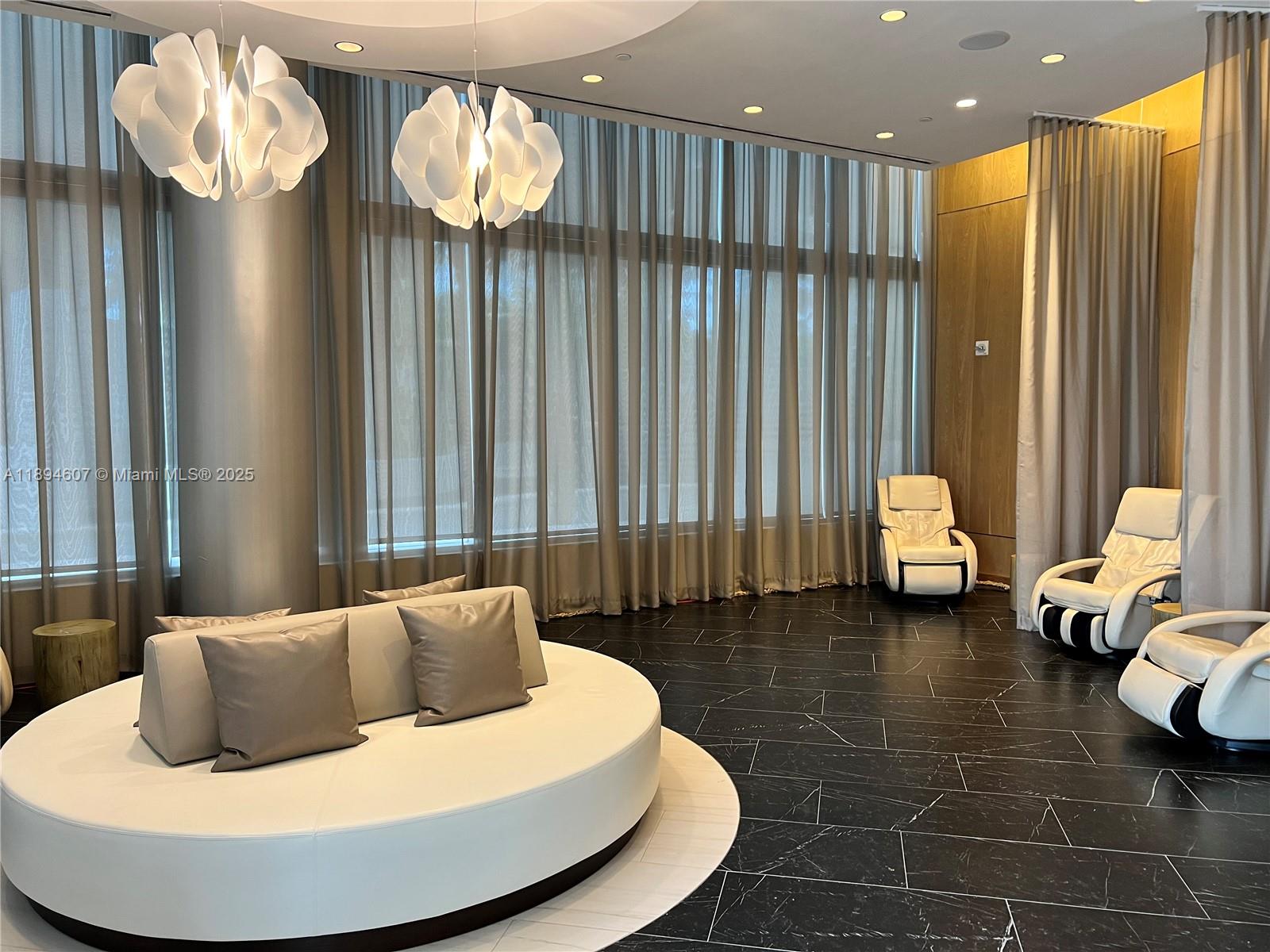 851 NE 1st Ave #4101, Miami FL 33132