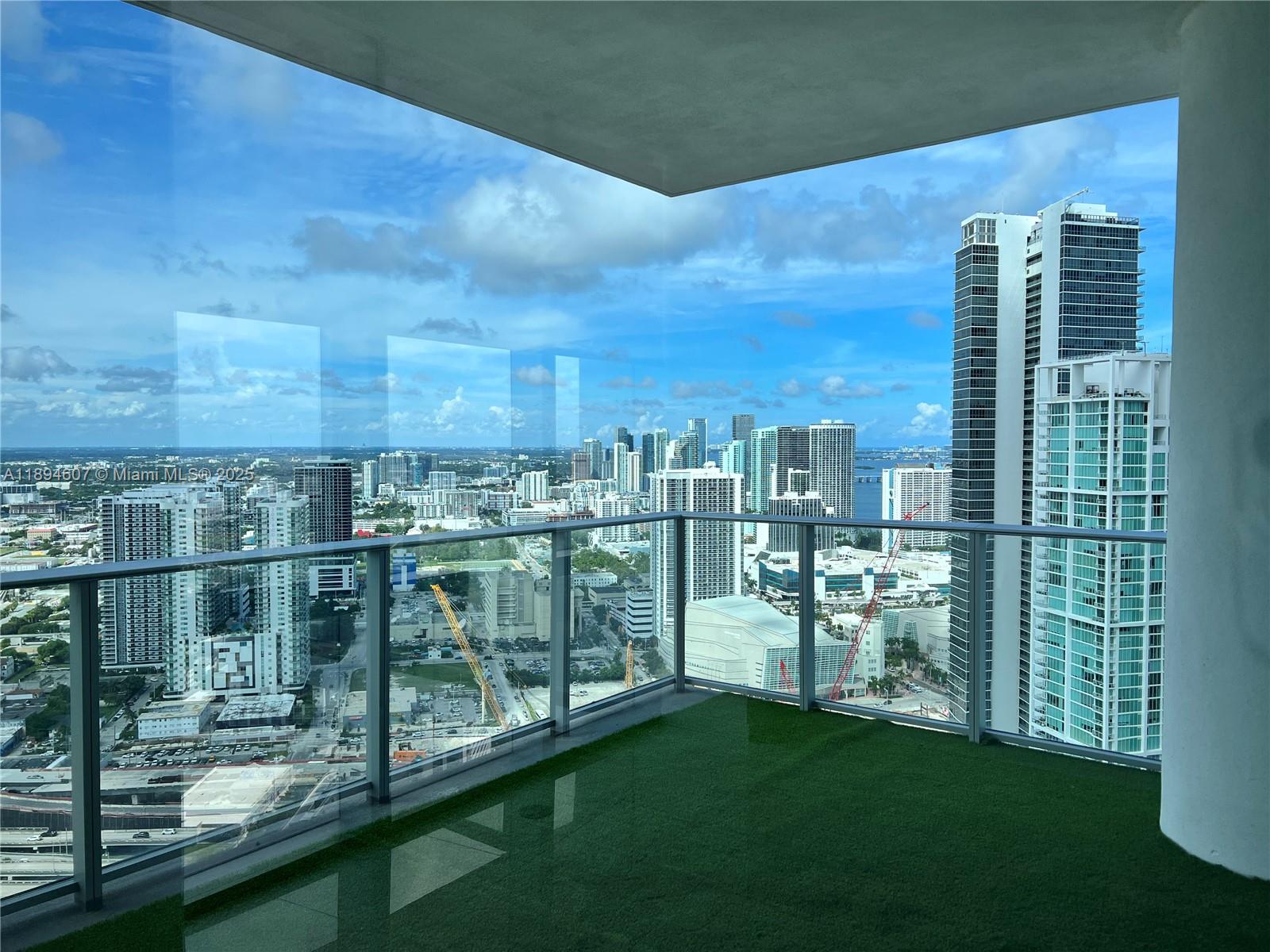 851 NE 1st Ave #4101, Miami FL 33132