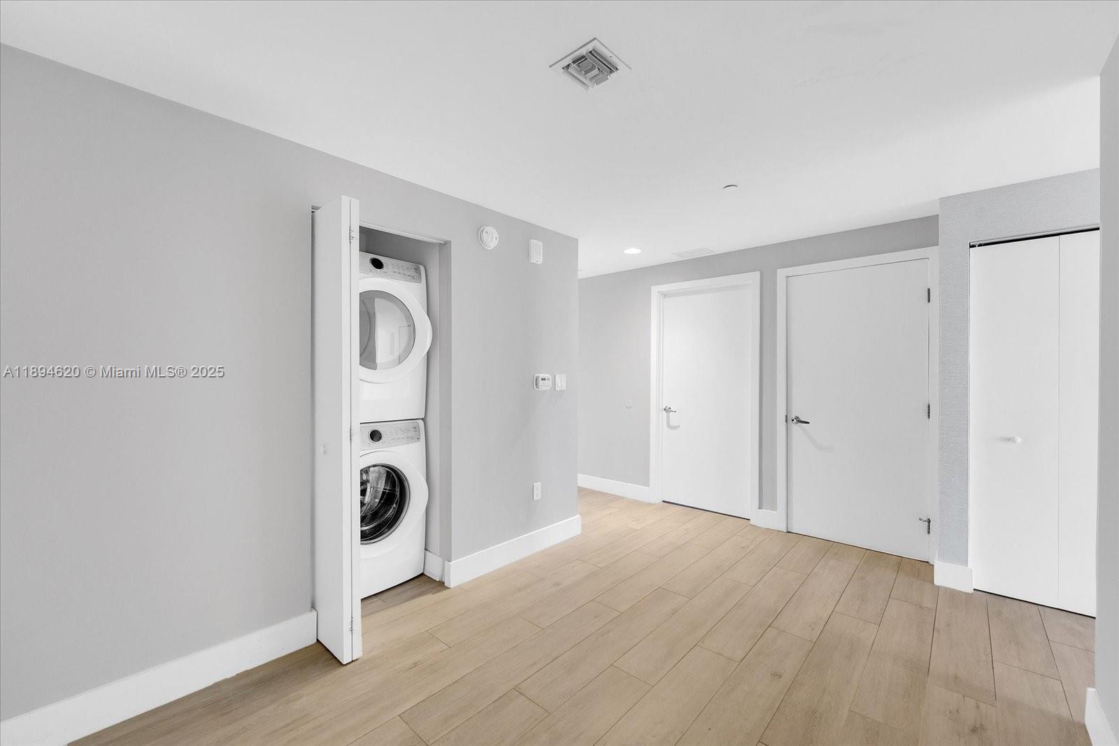 16385 Biscayne Blvd #404, North Miami Beach FL 33160