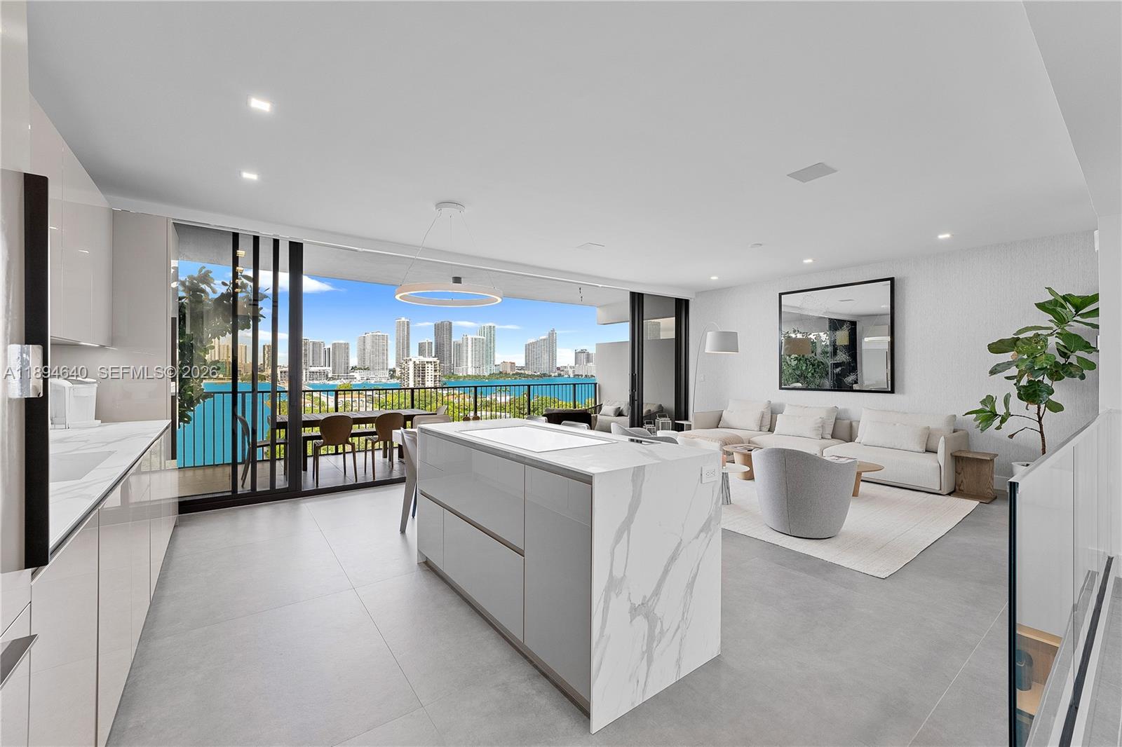1000 Venetian Way #1006, Miami FL 33139