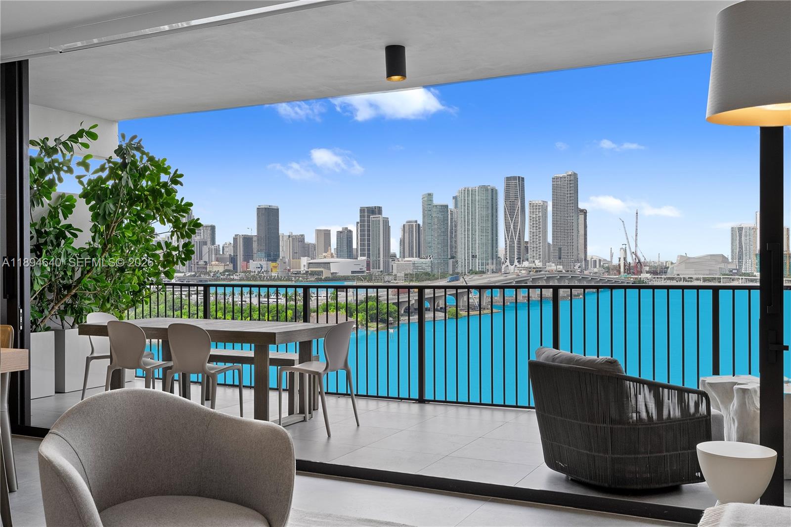 1000 Venetian Way #1006, Miami FL 33139