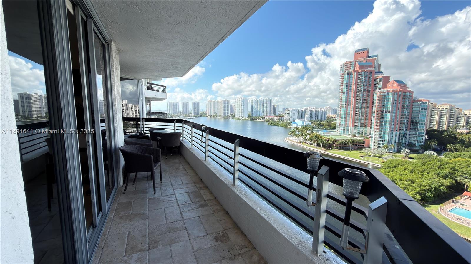 3530 W Mystic Pointe Dr #1602, Aventura FL 33180