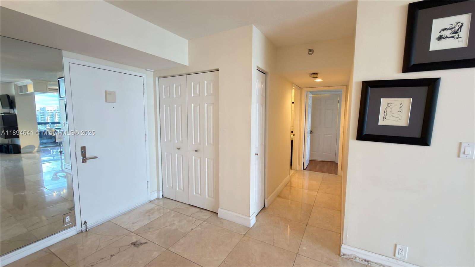 3530 W Mystic Pointe Dr #1602, Aventura FL 33180