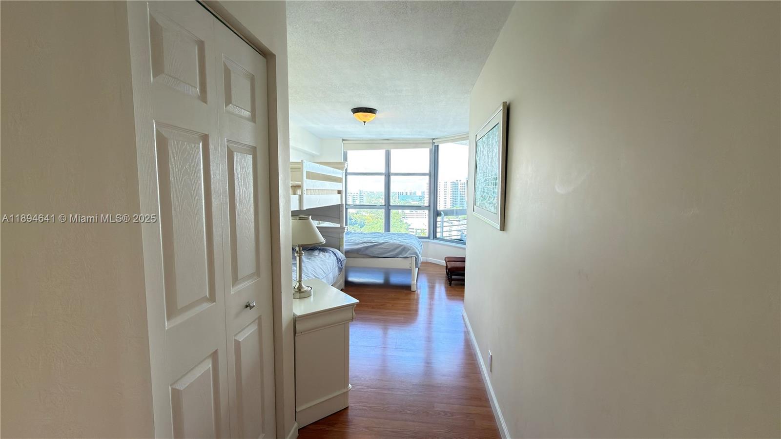 3530 W Mystic Pointe Dr #1602, Aventura FL 33180
