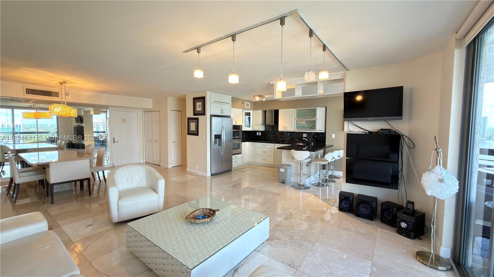 3530 W Mystic Pointe Dr #1602, Aventura FL 33180