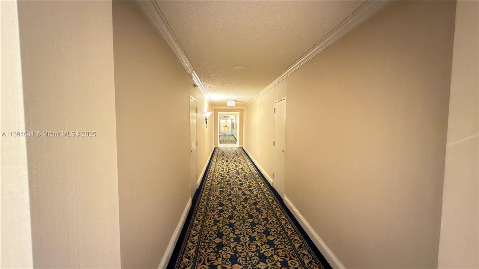 3530 W Mystic Pointe Dr #1602, Aventura FL 33180