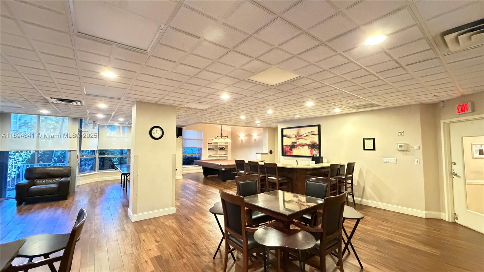 3530 W Mystic Pointe Dr #1602, Aventura FL 33180