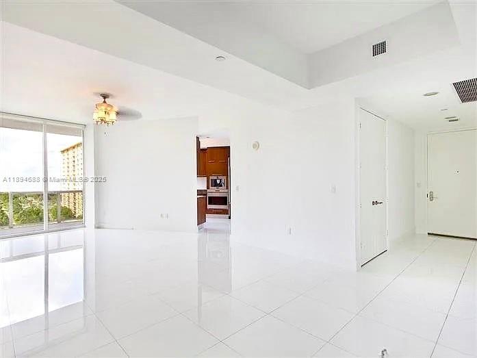 15901 Collins Ave #705, Sunny Isles Beach FL 33160